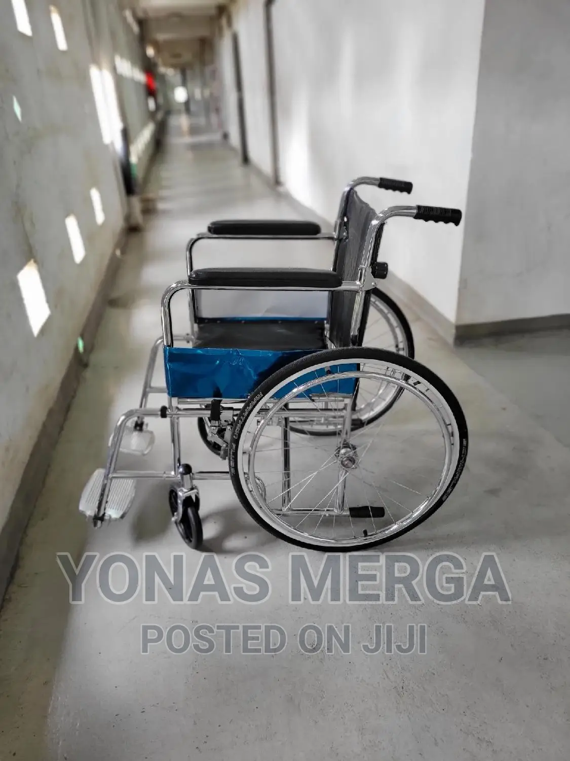 Self Propelling Wheelchair (Plus Format)