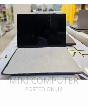 New Laptop Apple MacBook Air 2023 M2 8GB SSD 256GB