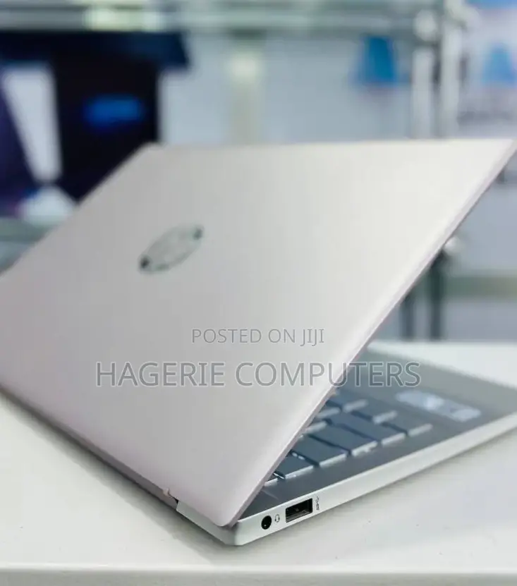 New Laptop HP Pavilion 15z 16GB Intel Core I5 SSD 512GB