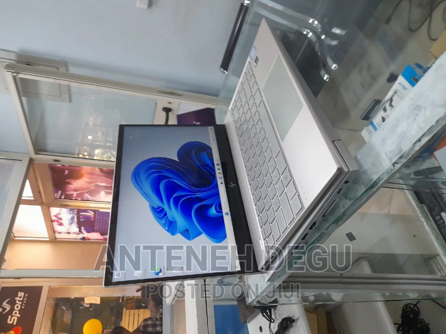 New Laptop HP Envy 14 8GB Intel Core I5 SSD 512GB