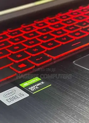 New Laptop MSI GF63 8GB Intel Core I5 SSD 512GB