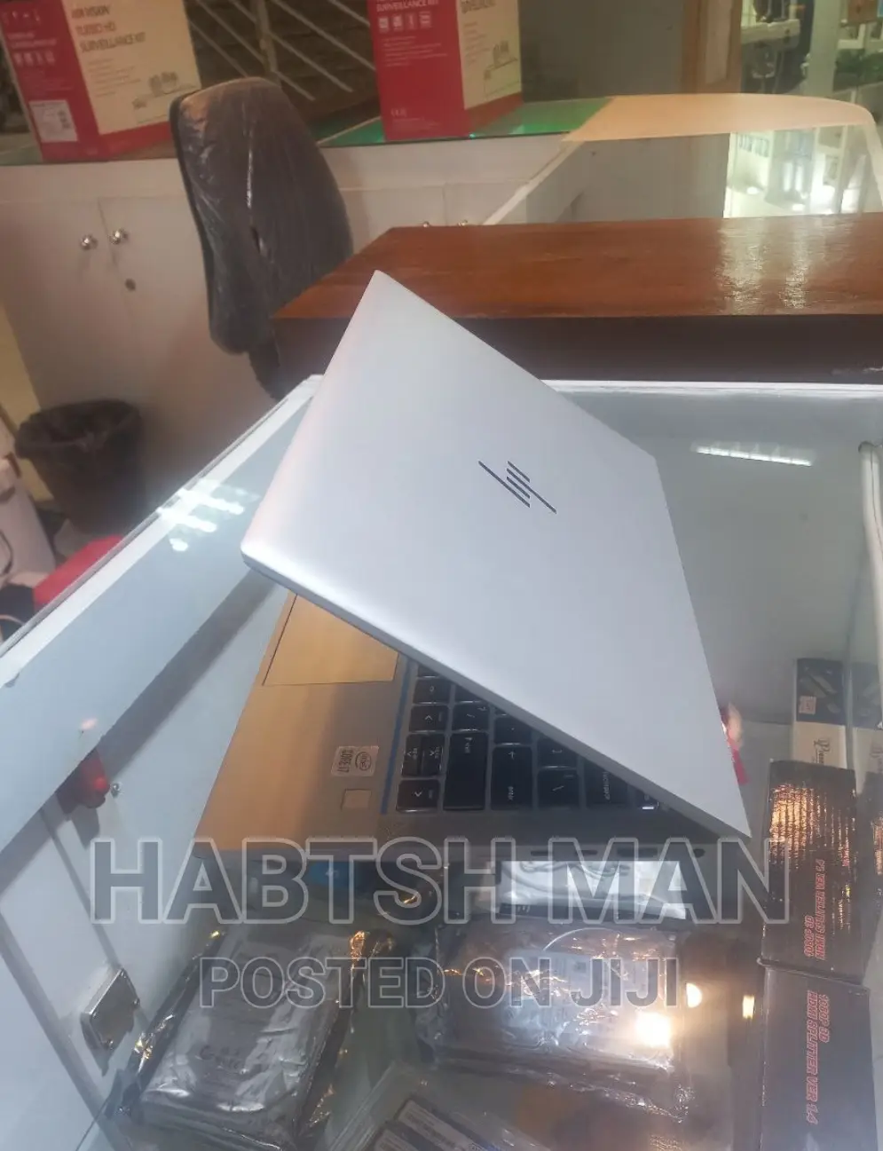 New Laptop HP EliteBook 830 G7 16GB Intel Core I7 SSD 512GB