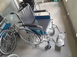 Commode Wheelchair / Foldable / Flexible/ Toilet