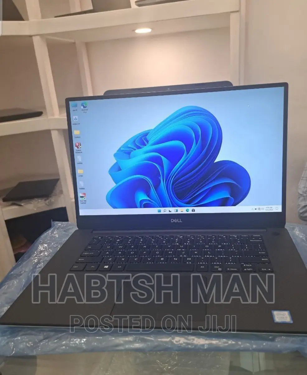 New Laptop Dell XPS 15 16GB Intel Core I7 SSD 512GB