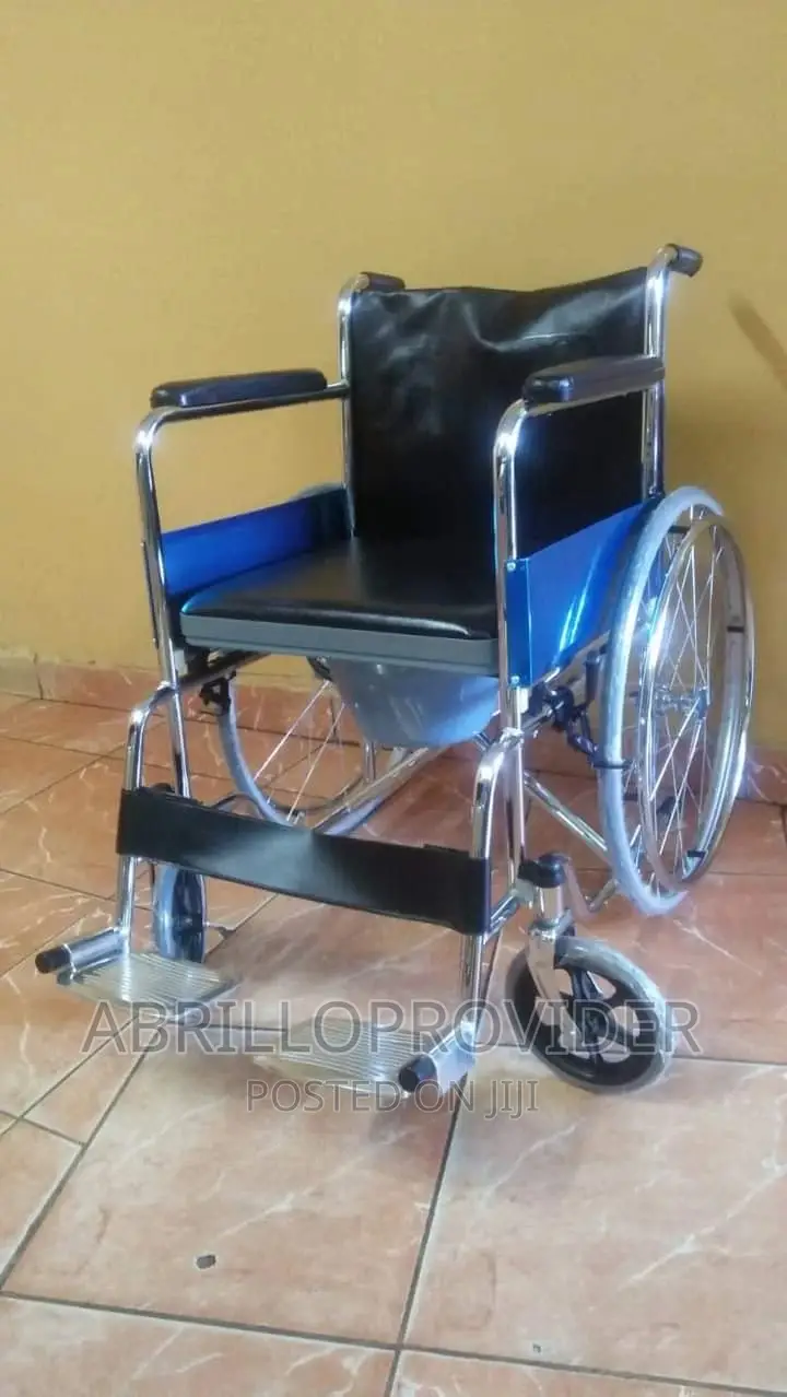 Commode WHEELCHAIR/ TOILET Whelchair