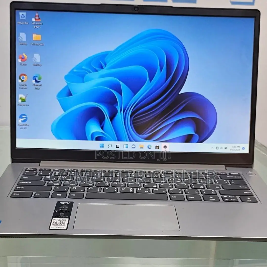 New Laptop Lenovo IdeaPad 1 8GB Intel Core I3 SSD 512GB