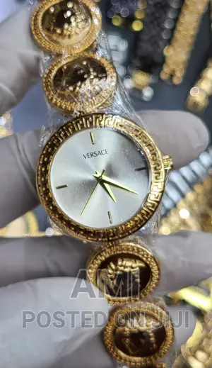 Versace Ladies Wristwatch • የሴቶች የእጅ ሰዓት