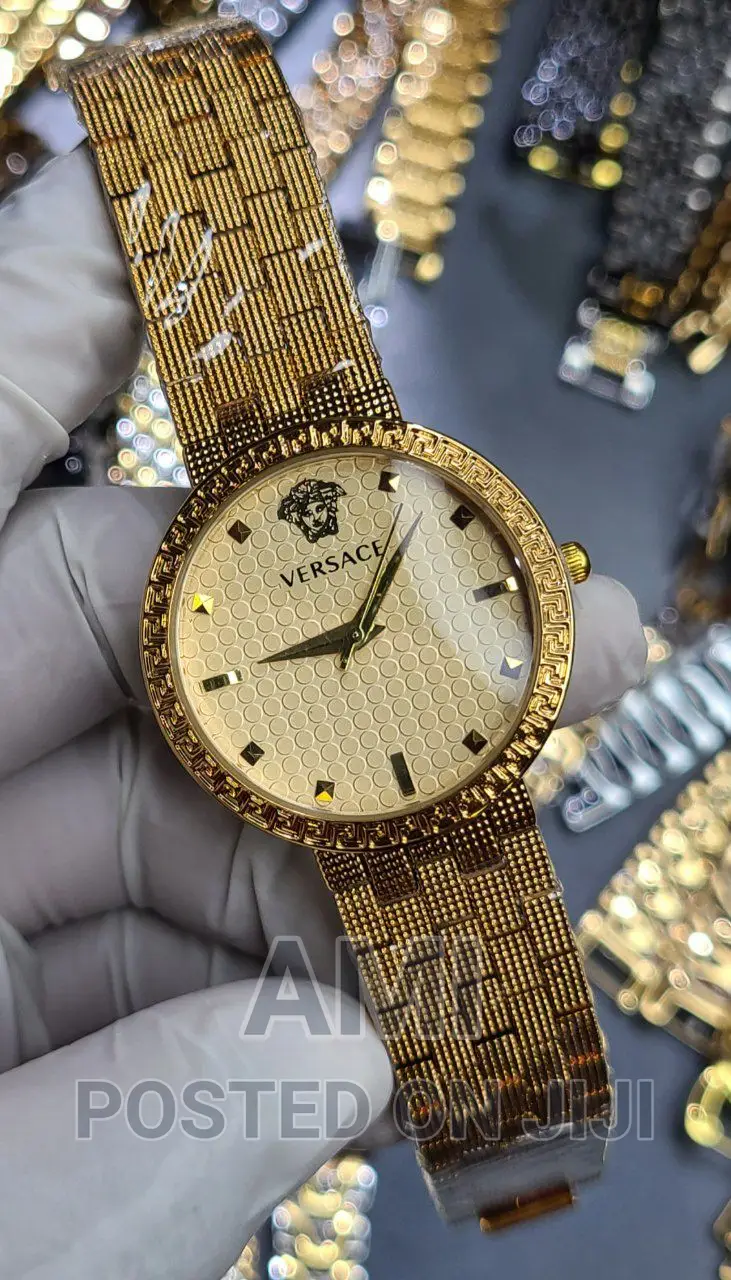 Versace Ladies Wristwatch • የሴቶች የእጅ ሰዓት