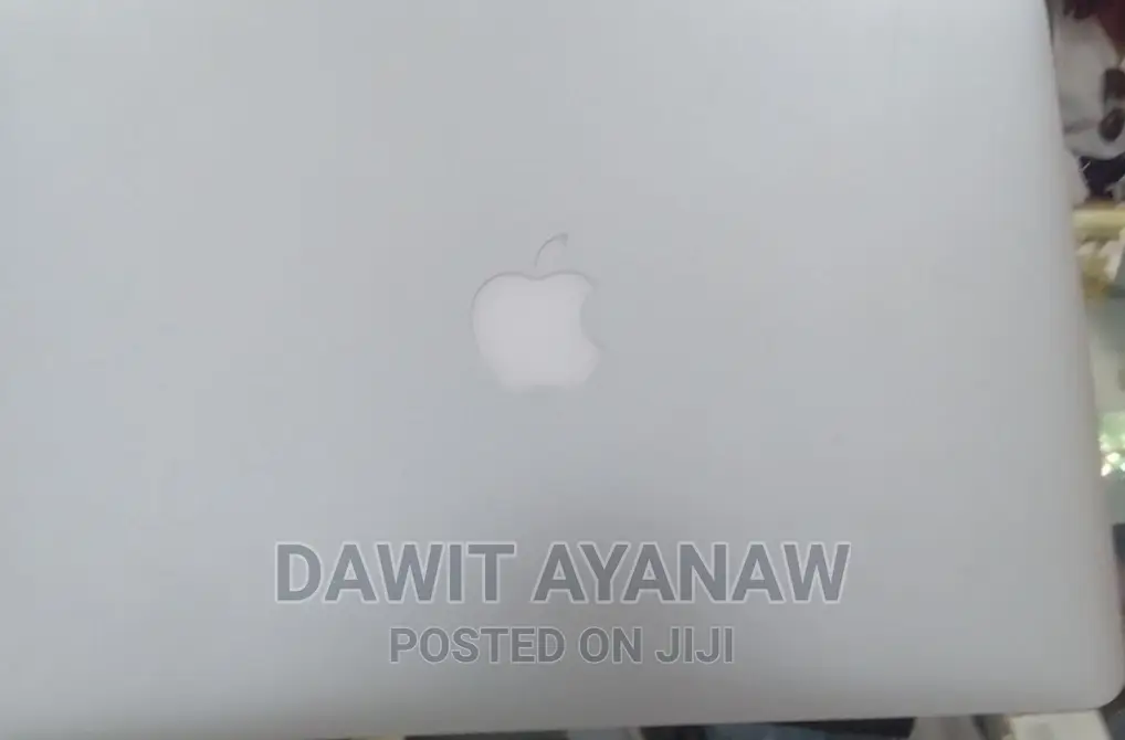 New Laptop Apple MacBook Air 2015 8GB Intel Core I5 SSD 128GB