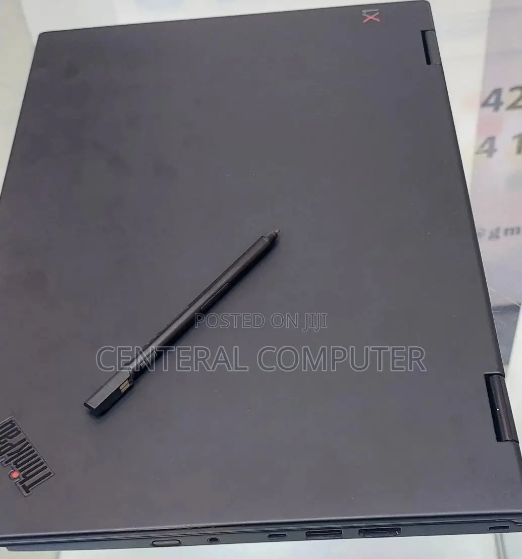 New Laptop Lenovo Yoga 260 8GB Intel Core I5 SSD 512GB