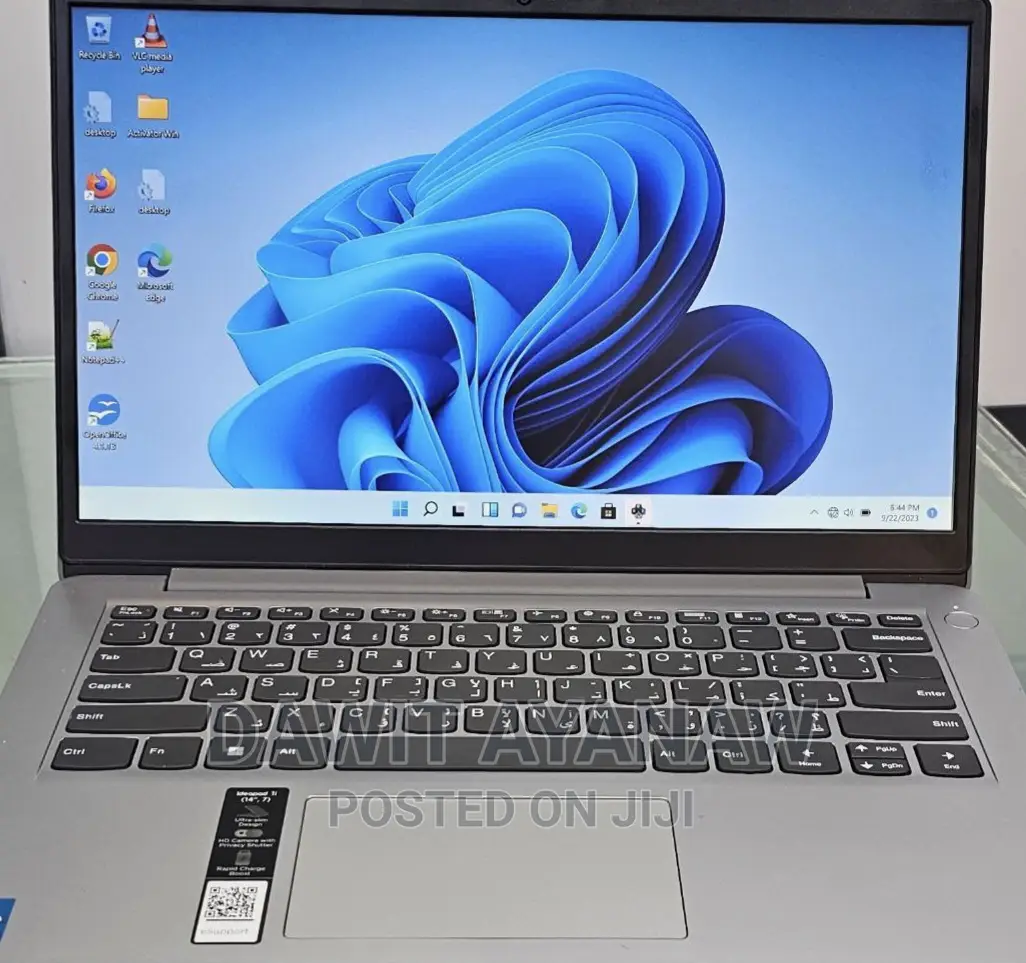 New Laptop Lenovo 8GB Intel Core I3 SSD 512GB