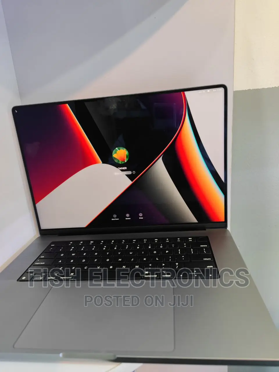 Laptop Apple MacBook Pro 2021 M1 16GB Apple M1 Pro SSD 1T