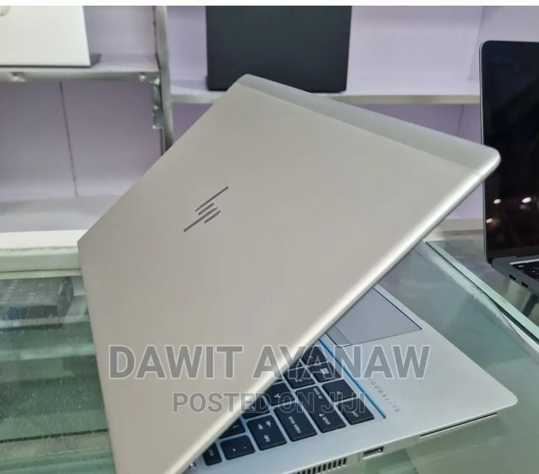 New Laptop HP EliteBook 830 G5 8GB Intel Core I7 SSD 512GB