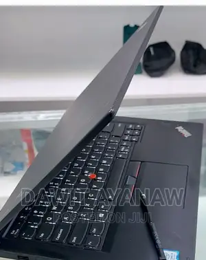 New Laptop Lenovo Yoga 260 8GB Intel Core I5 SSD 512GB