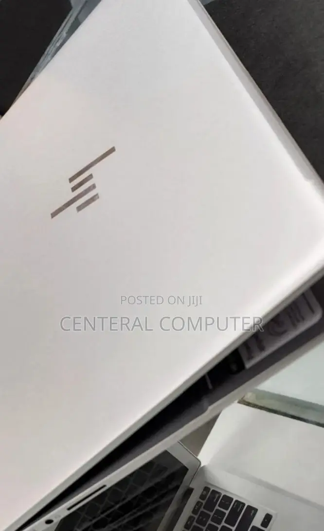 New Laptop HP Envy X360 16GB Intel Core I5 SSD 512GB