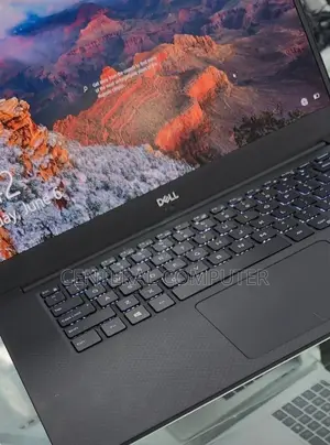 New Laptop Dell XPS 15 (9530) 32GB Intel Core I7 SSD 512GB