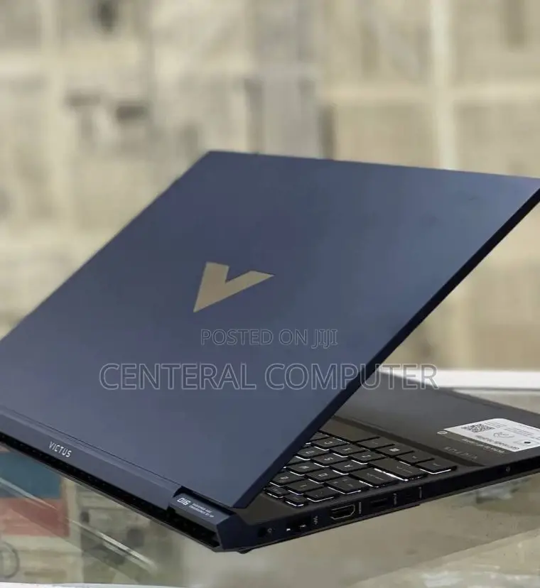 New Laptop HP Victus 16 16GB Intel Core I7 SSD 1T