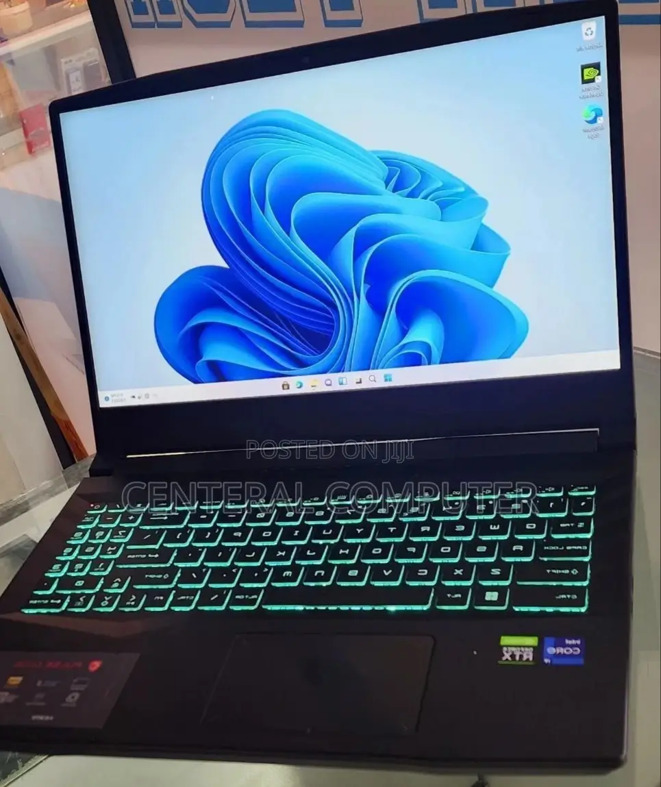 New Laptop MSI GF63 8GB Intel Core I5 SSD 512GB