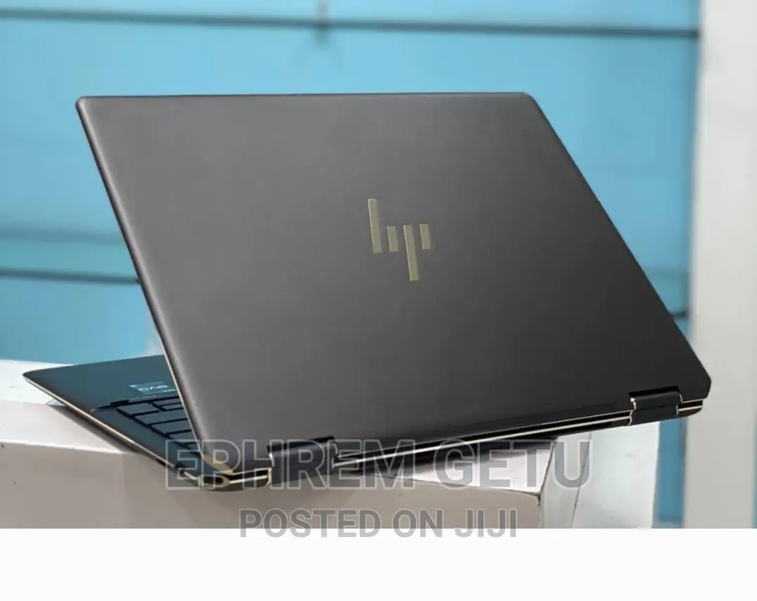 New Laptop HP Spectre 13 16GB Intel Core I7 SSD 1T