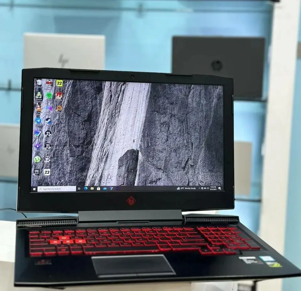 New Laptop HP Omen 15 8GB Intel Core I5 HDD+SSD 1T
