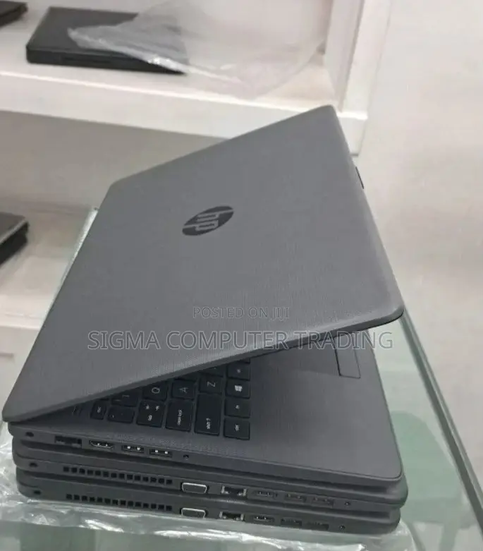 New Laptop HP Stream Notebook 8GB Intel Core I7 HDD 1T