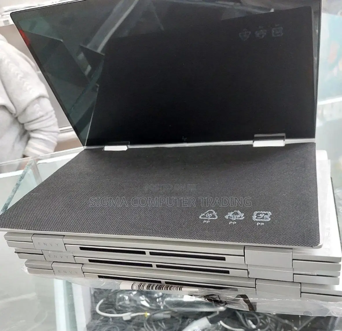 New Laptop HP Envy X360 16GB Intel Core I7 SSD 1T