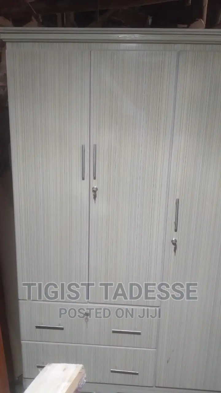 Cupboard(ቁም ሳጥን) 120cm Laminate (ላምኔት)