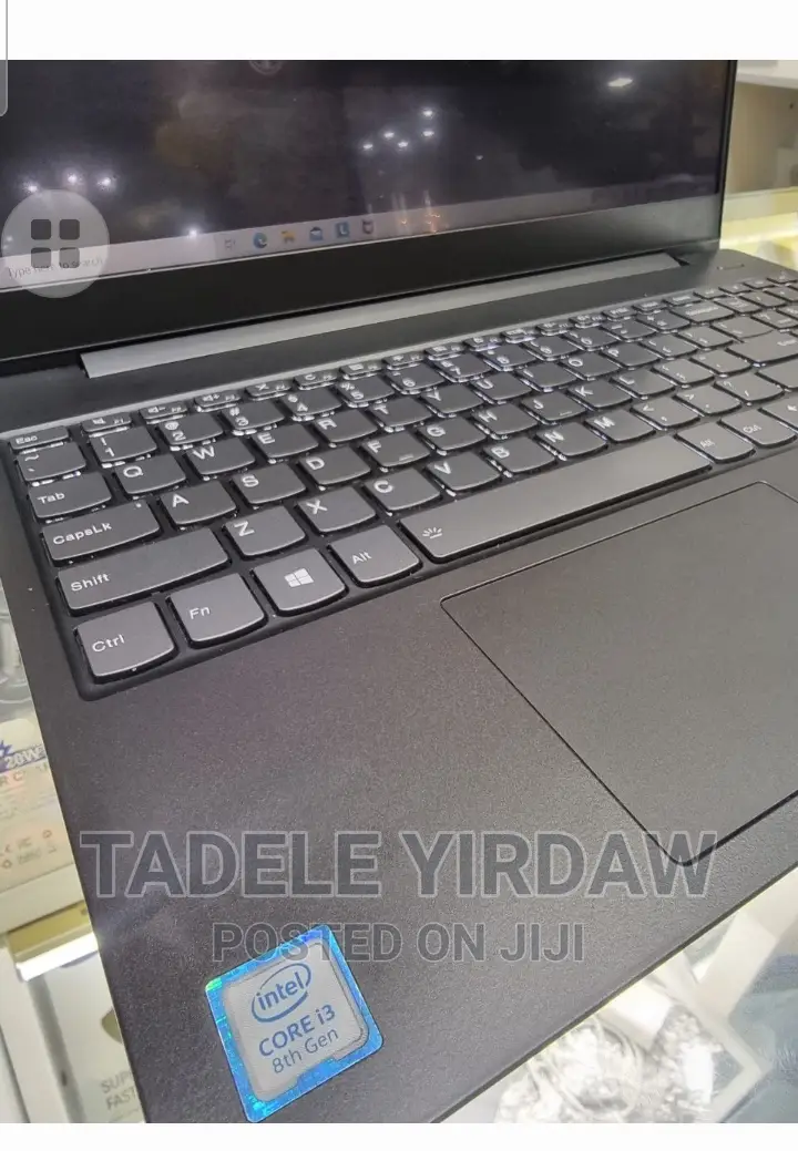 New Laptop Lenovo Ideapad 3 8GB Intel Core I3 SSD 256GB