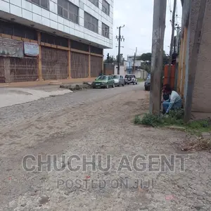 Saris Cadisco 750 M2 Land Sale