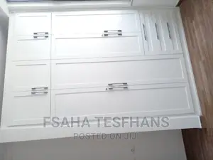 3bdrm Apartment in Luxury Apartment, Yeka for rent