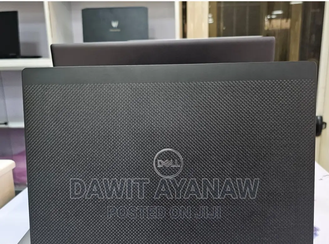 New Laptop Dell 8GB Intel Core I5 SSD 256GB
