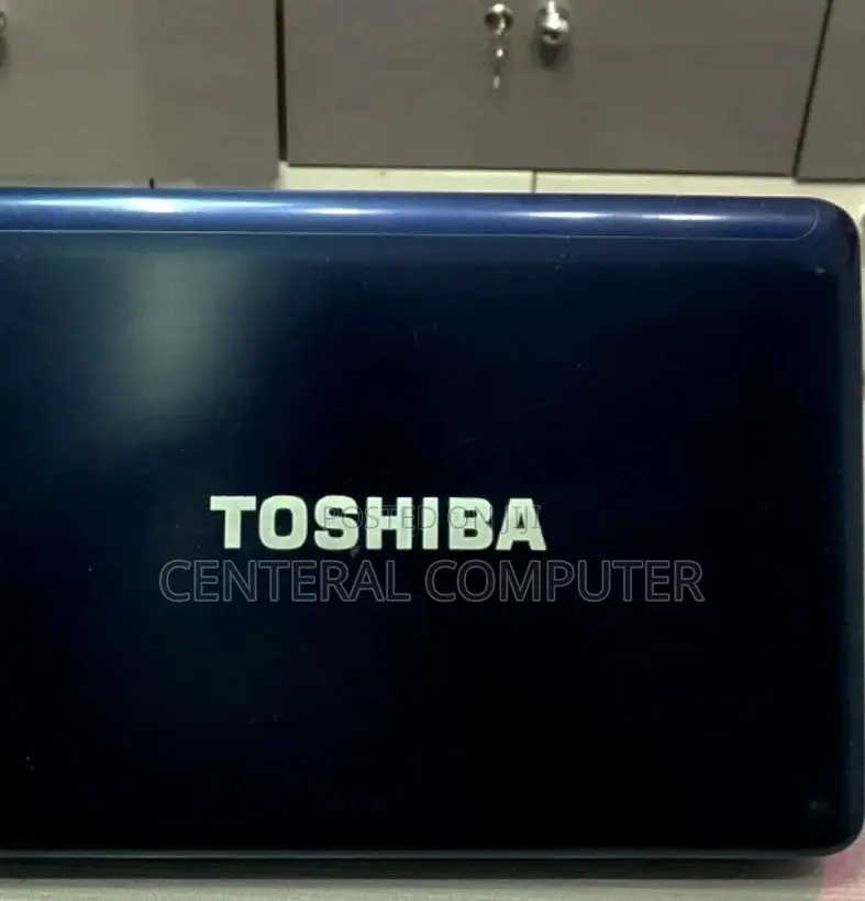 New Laptop Toshiba Satellite C55 4GB Intel Core I3 HDD 320GB