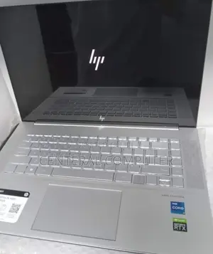 New Laptop HP Envy 17-3000 16GB Intel Core I7 SSD 1T