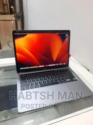 New Laptop Apple MacBook Pro M1 8GB Apple M1 Pro SSD 256GB