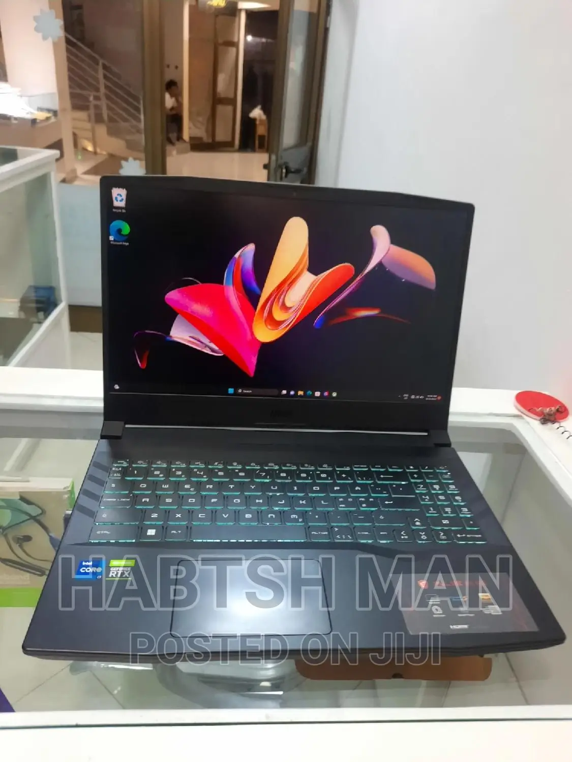 New Laptop MSI Pulse GL66 16GB Intel Core I7 SSD 1T