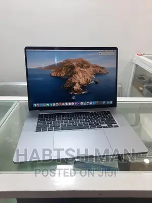 New Laptop Apple MacBook Pro 2019 16GB Intel Core I7 SSD 512GB
