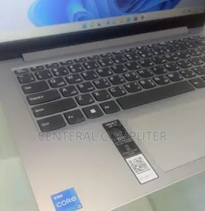 New Laptop Lenovo IdeaPad 300 8GB Intel Core I3 SSD 512GB