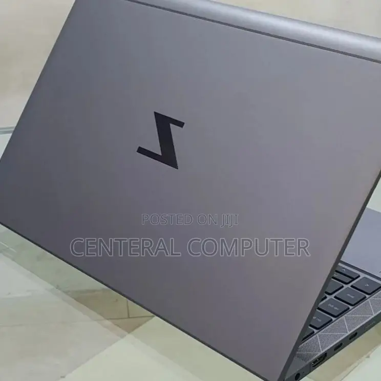 New Laptop HP ZBook 14u G5 8GB Intel Core I7 SSD 512GB
