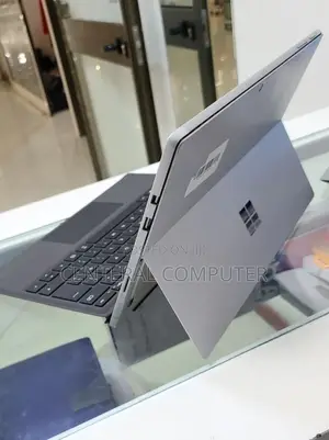 New Laptop Microsoft Surface Laptop 5 8GB Intel Core I5 SSD 256GB