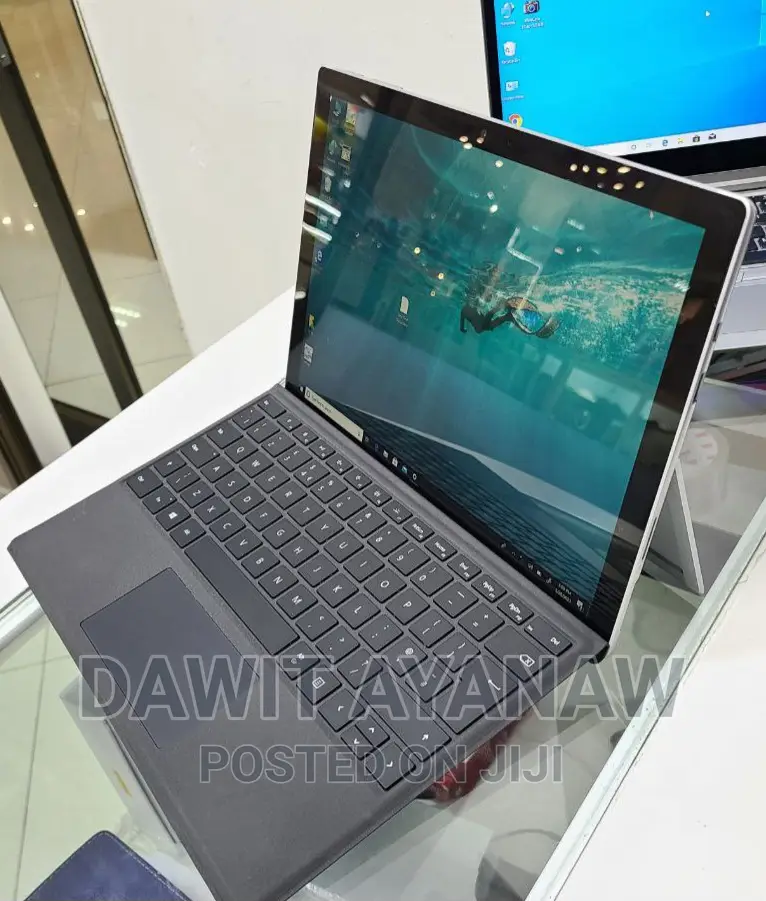 New Laptop Microsoft Surface Laptop 5 8GB Intel Core I5 SSD 256GB