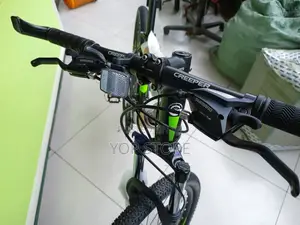 Bicycle Full Aluminum, Locked, 8 Gear