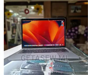 New Laptop Apple MacBook Pro 2020 M1 8GB Apple M1 SSD 256GB