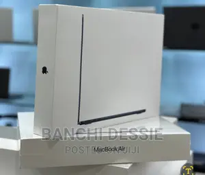 Photo - New Laptop Apple MacBook Air 2022 M2 8GB Apple M2 SSD 256GB