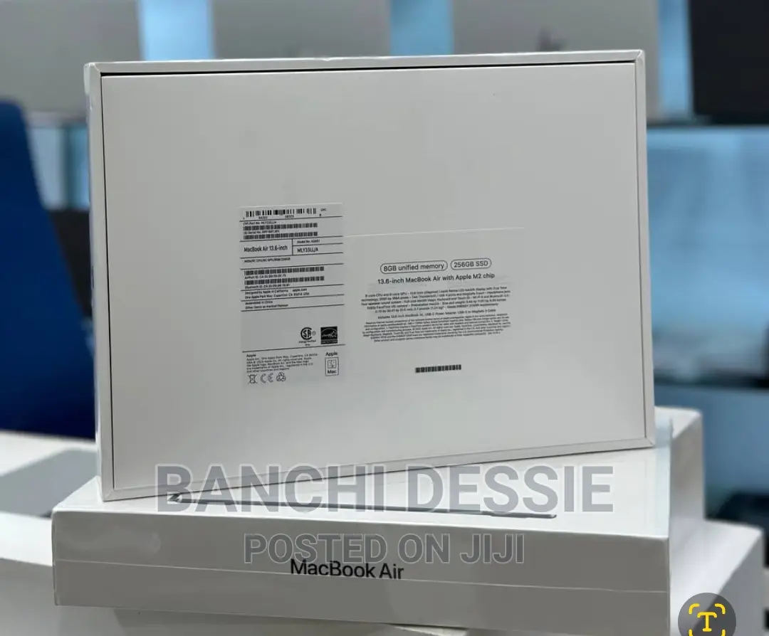 New Laptop Apple MacBook Air 2022 M2 8GB Apple M2 SSD 256GB