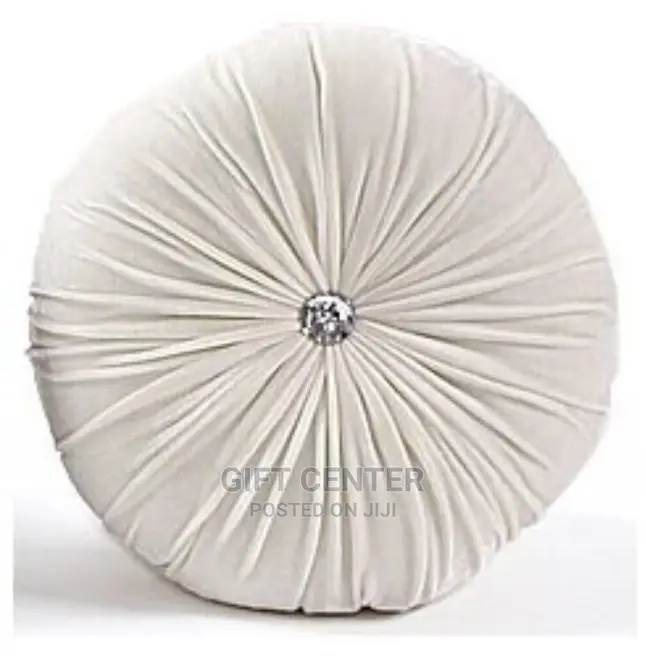 Colorfull Circular Pilows for Sofa Decor