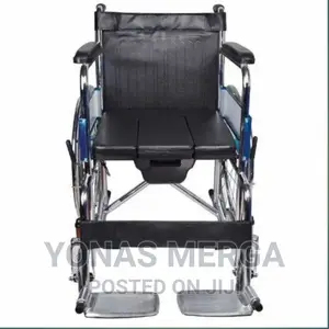 Photo - Commode Wheelchair,Use Persons Difficulty,Going to Toilet