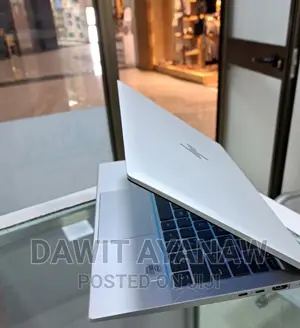 New Laptop HP EliteBook 830 G7 16GB Intel Core I7 SSD 512GB