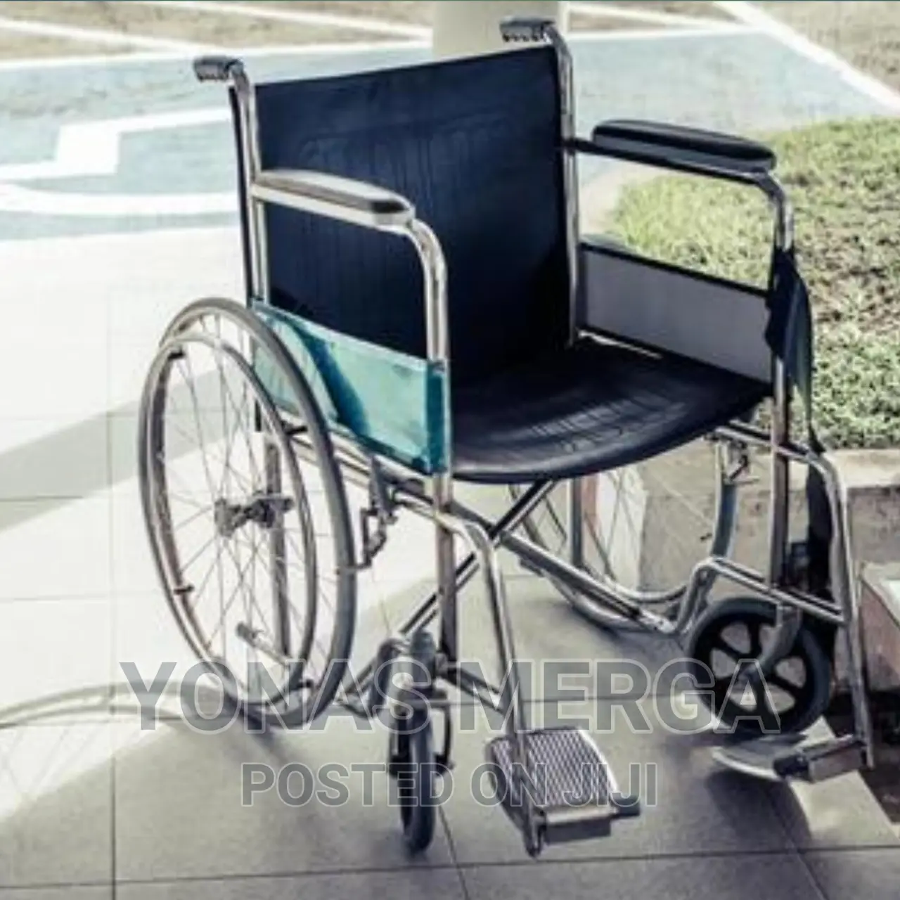 Foldable Patient Carry Wheelchair for Hospitals