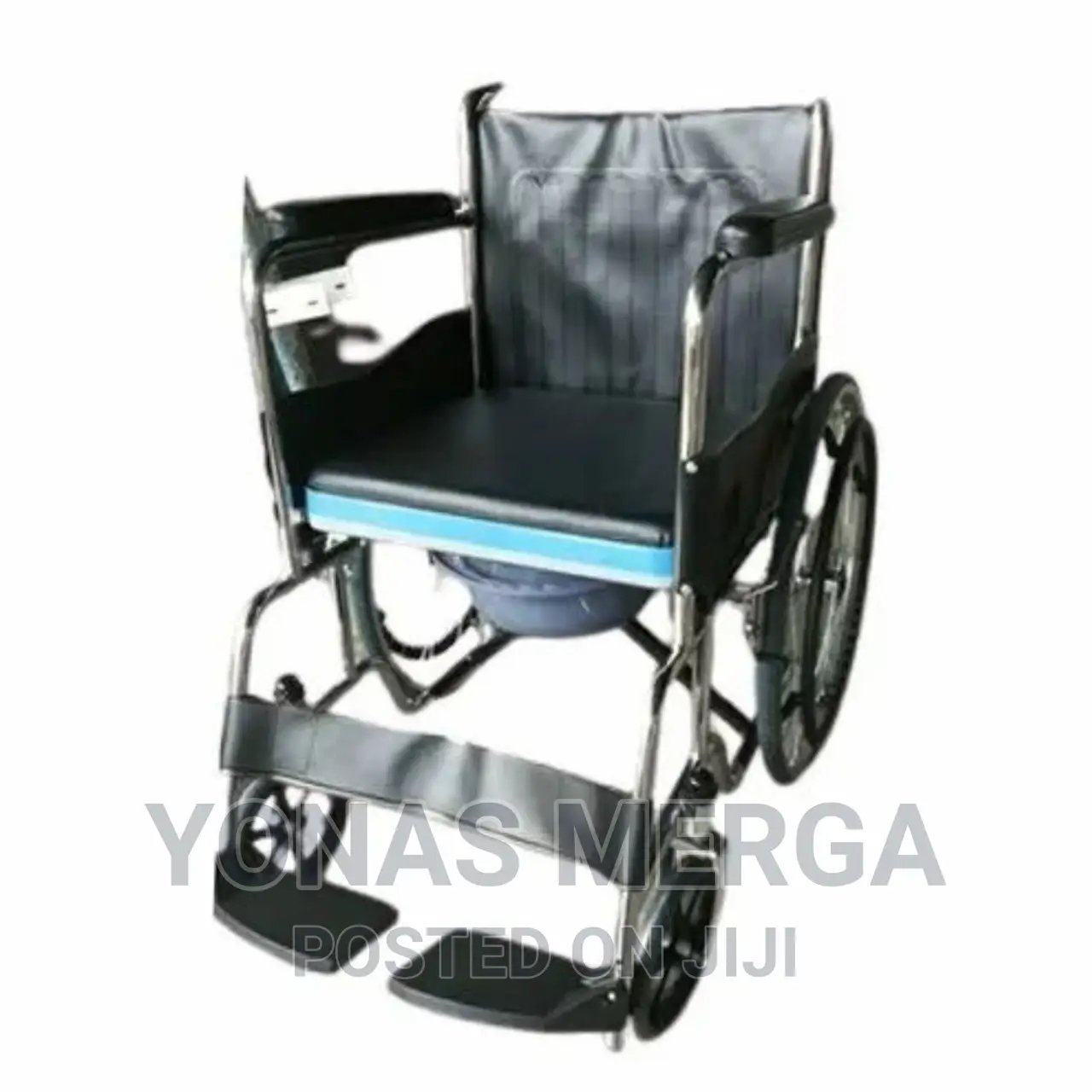 Patient Commode Wheelchair, Automation Grade: Manual
