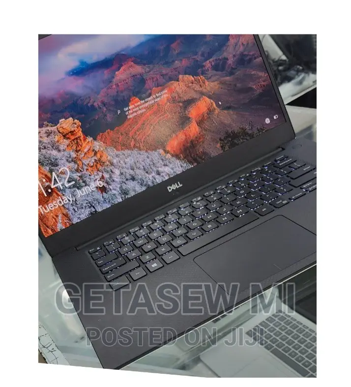 New Laptop Dell XPS 15 16GB Intel Core I7 SSD 512GB